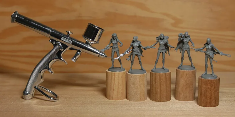 airbrush for miniatures