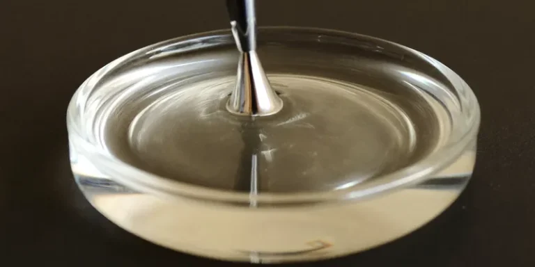 clean airbrush nozzle